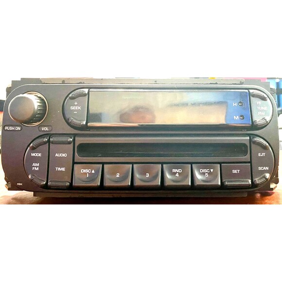 GENUINE DODGE CHRYSLER JEEP CD PLAYER RADIO STEREO | P05091506AE | RBK | OEM - Picture 1 of 6